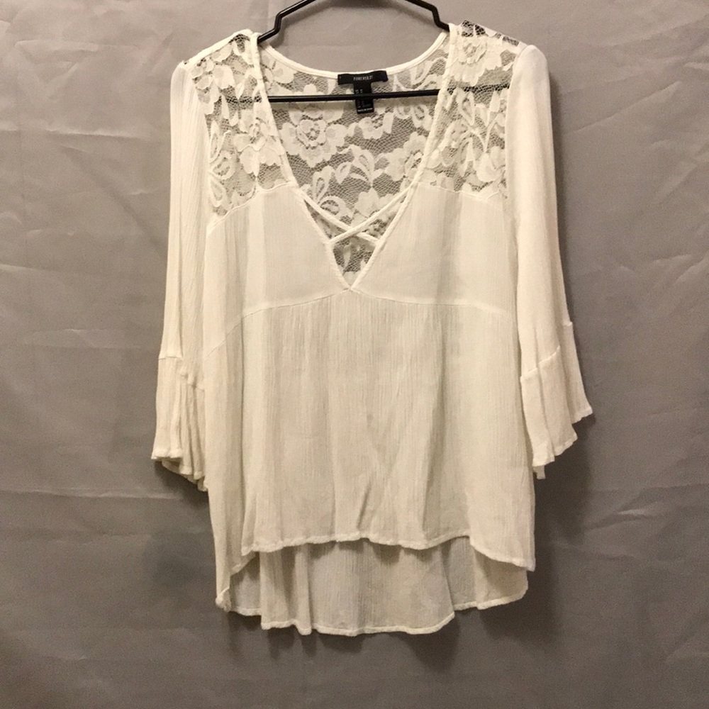 White lace long sleeve shirt